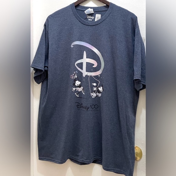 Disney Mickey and Minnie Port & Company 100th Of Wonder Celebration T-Shirt XL. - Picture 1 of 12